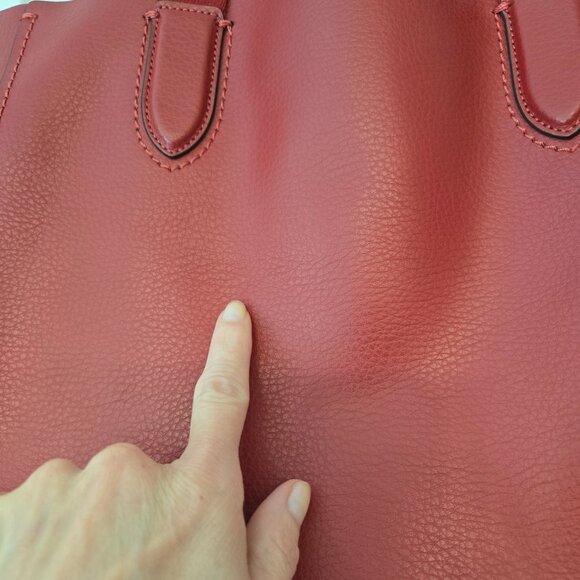 COACH Derby Tote Bag in Pebble Leather - Picture 5 of 12